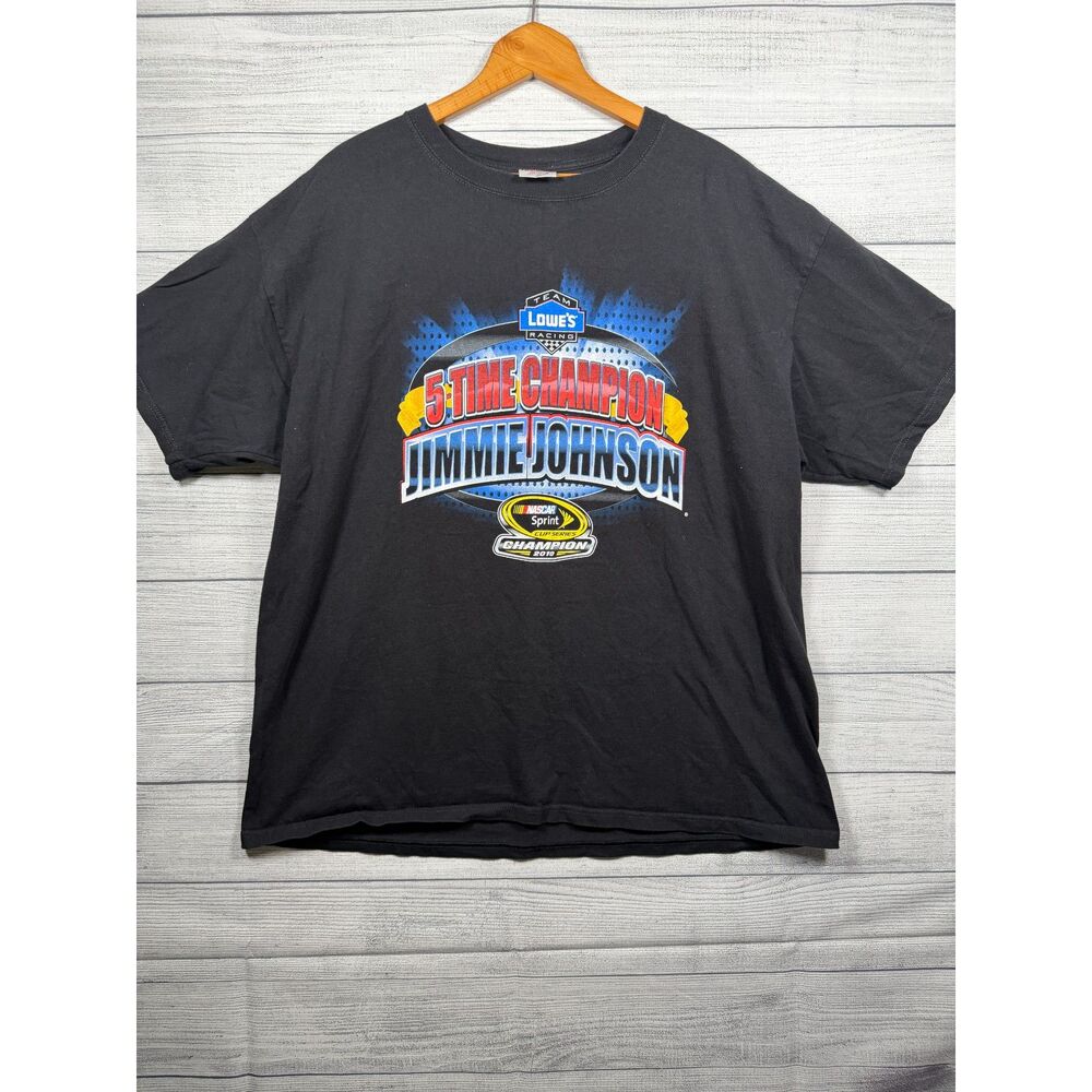 Jimmie Johnson 2010 NASCAR 5-Time Champion Chase Men's 2XL T-Shirt 4423